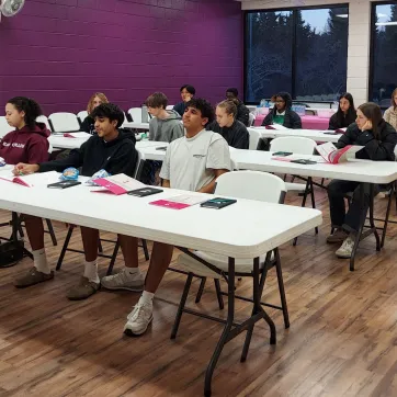 teenagers attending Teen Mental Health First Aid class